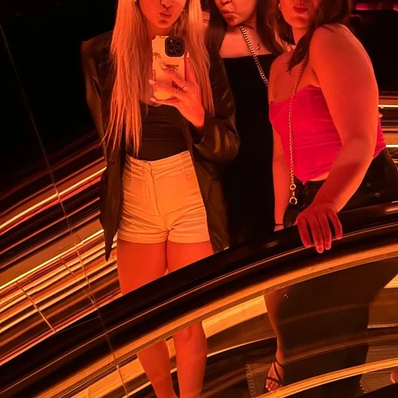 ZARA shorts XS - Picture 2 of 10